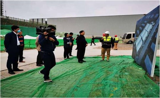 即墨区区委书记听取工程内容汇报