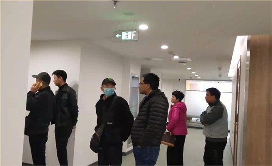 陪同甲方及政府领导勘验工程改造成果