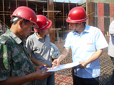 明珠监理刘工现场检查