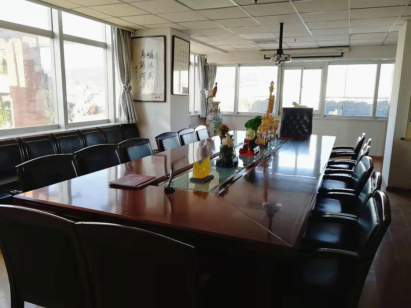 明珠监理的晨读室