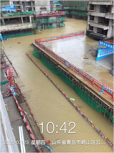 朱家洼工地现场积水情况