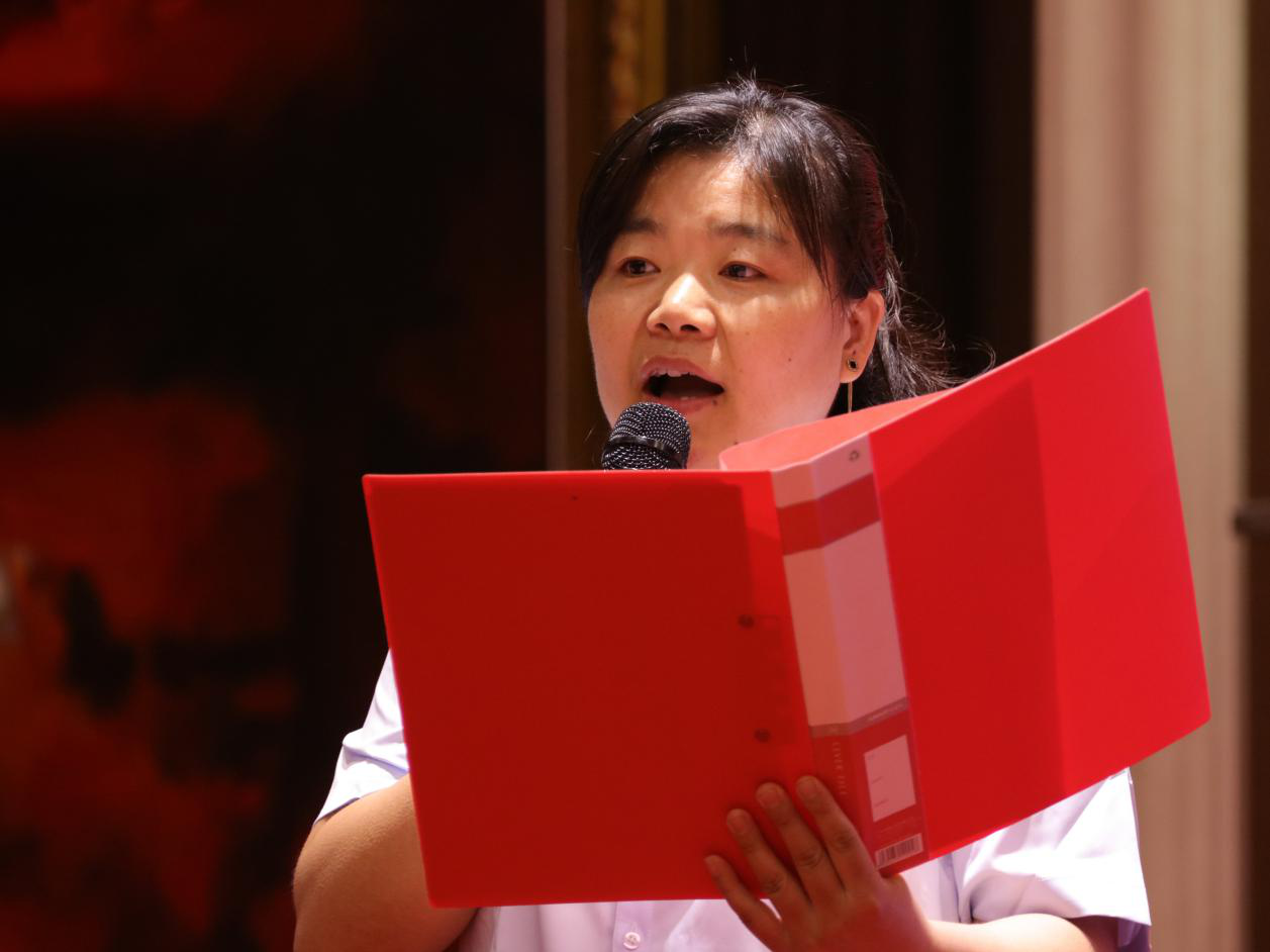 明珠人铿锵有力的誓言