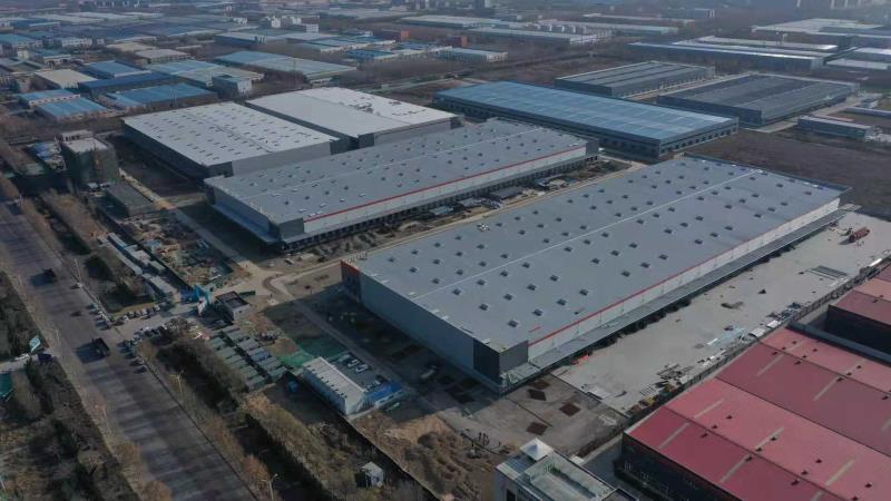 已建成的京东亚洲一号德州齐河物流园实景俯拍图