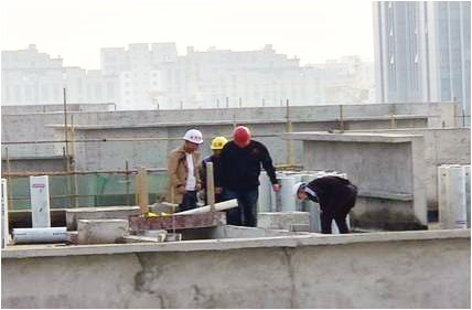 海尔（生物）细胞谷住宅屋面防水工作已开展