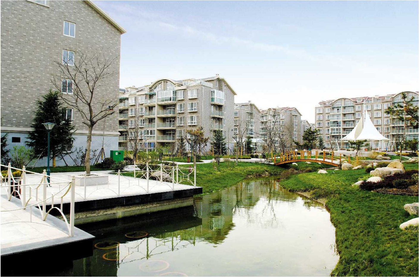 明珠监理浅谈建筑防水痛点和难点的解决方案